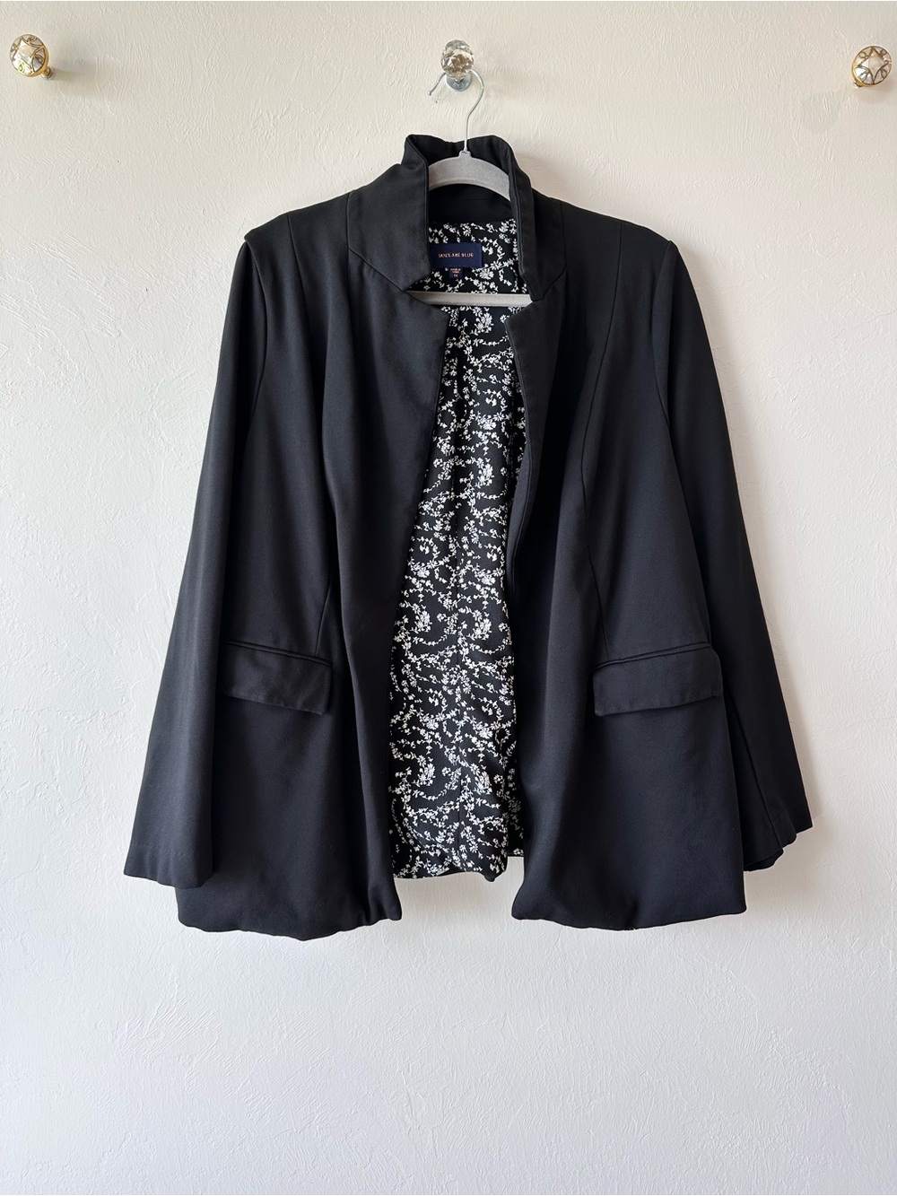 Skies Are Blue Black Open-Front Cardigan Blazer with Patterned Lining Size 1X